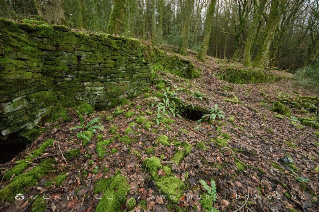 Collapsing voids at Blackhurst ruin