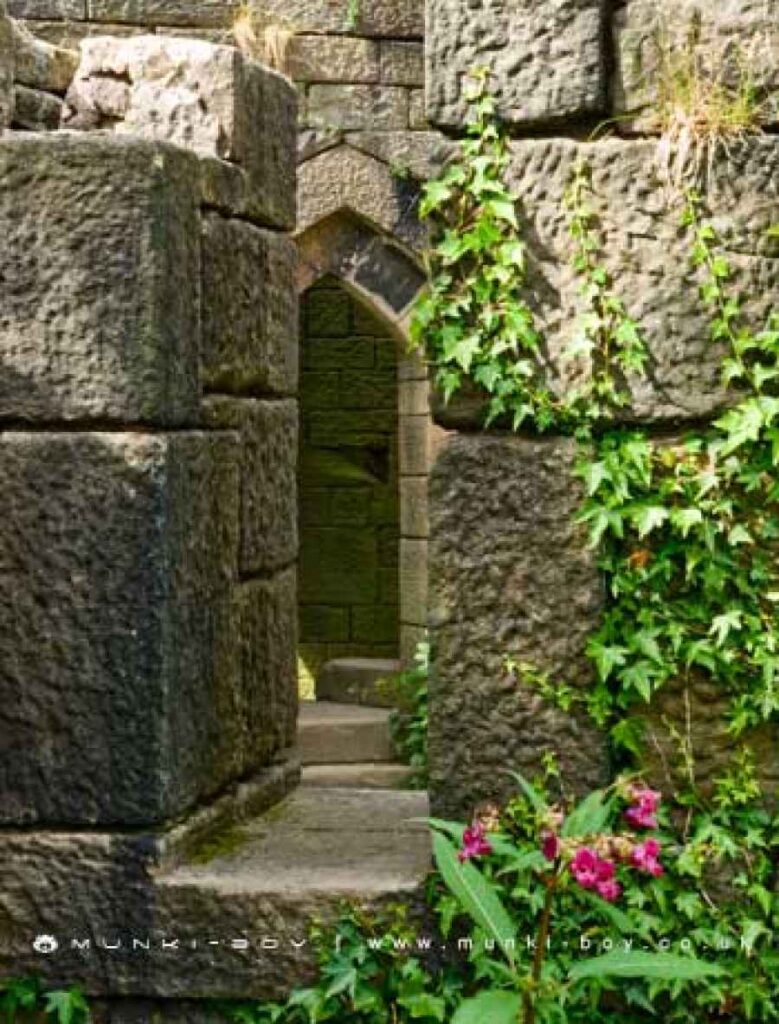 Lever Castle Chapel